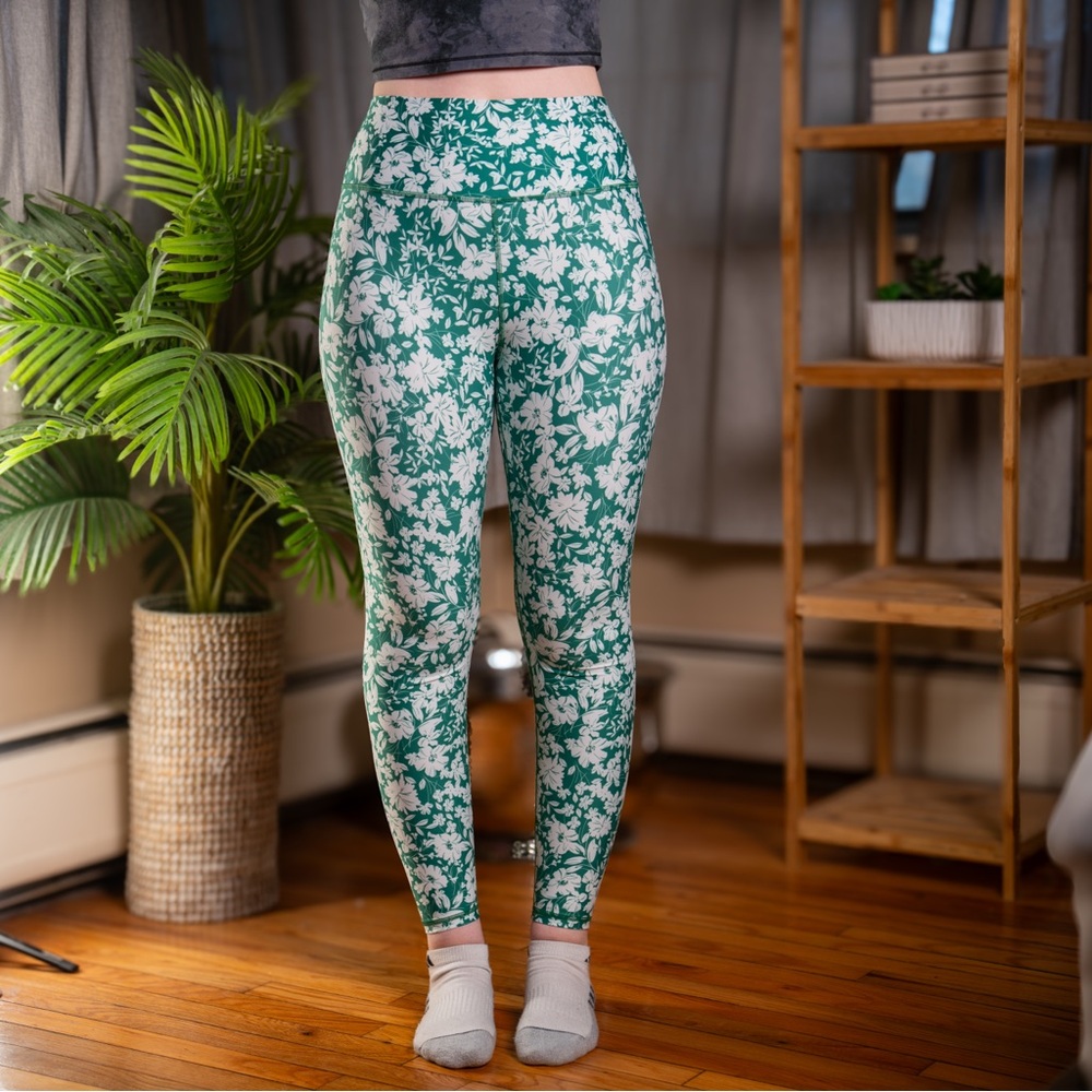 Spiritual Gangster Green and White High Waist Leggings